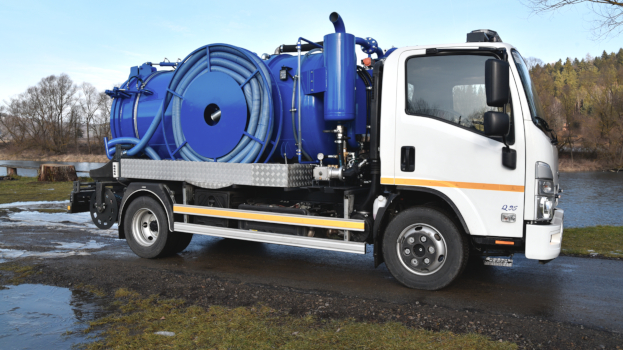 images/blog/male-wuko-do-3-5t/Małe wuko do 3,5 t DMC do czyszczenia rur